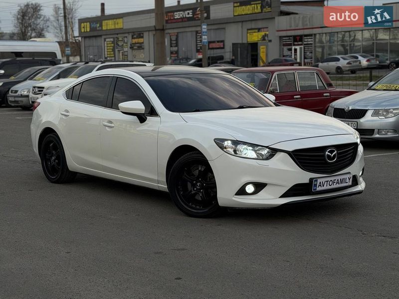 Седан Mazda 6 2013 в Днепре