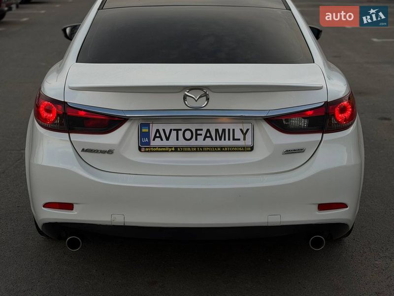 Седан Mazda 6 2013 в Днепре