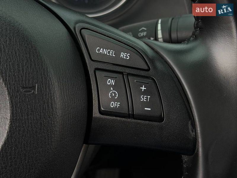 Седан Mazda 6 2013 в Днепре