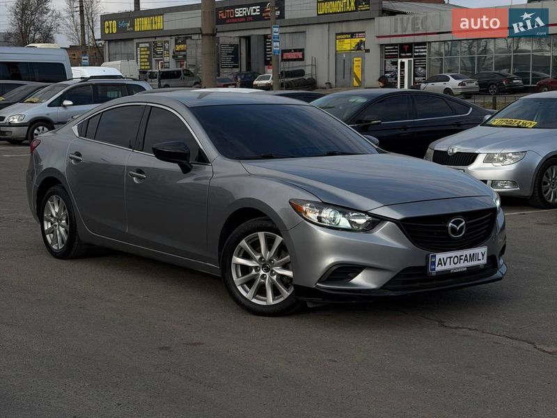 Седан Mazda 6 2014 в Днепре