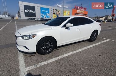 Седан Mazda 6 2013 в Чернівцях