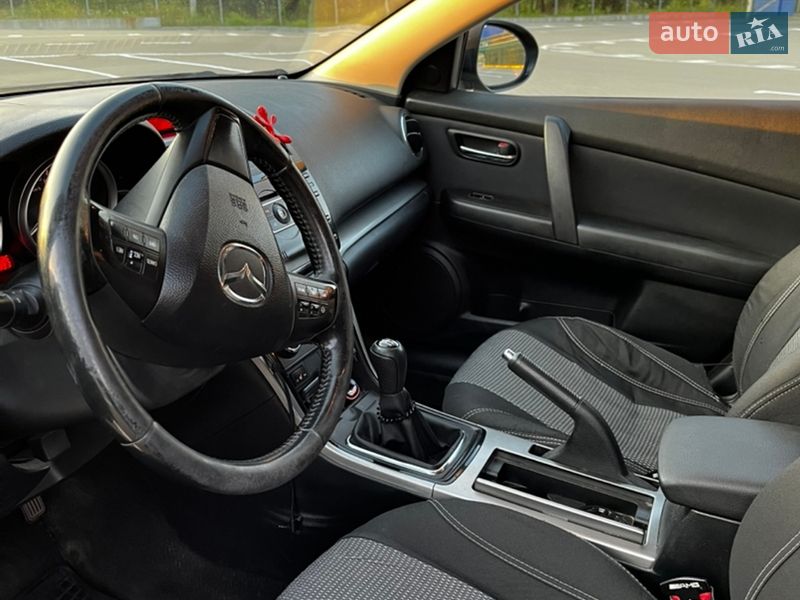 Универсал Mazda 6 2010 в Сумах