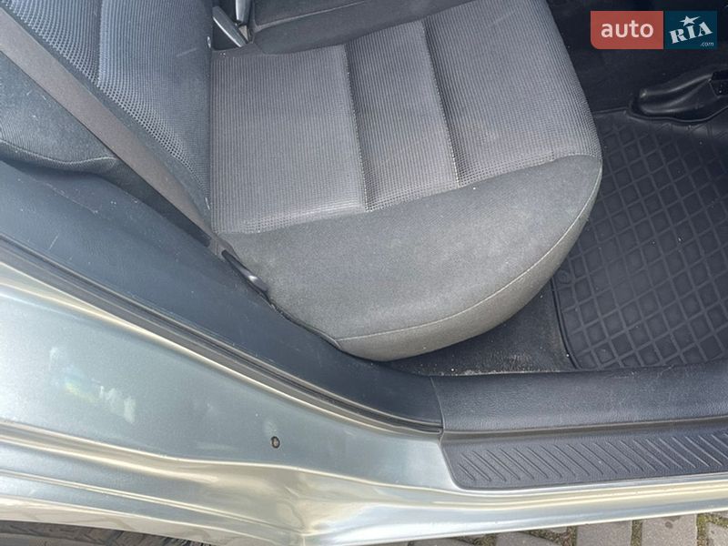 Седан Mazda 6 2006 в Виннице
