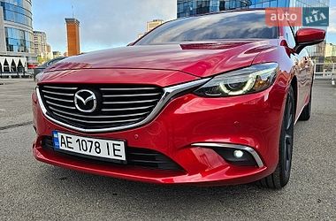 Седан Mazda 6 2016 в Днепре