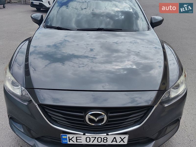 Седан Mazda 6 2016 в Днепре