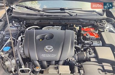 Седан Mazda 6 2016 в Днепре