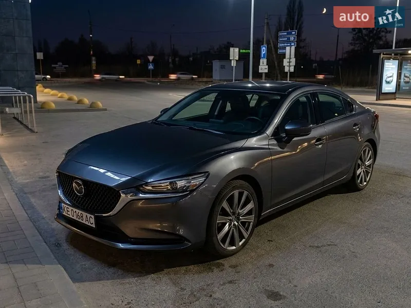 Mazda 6