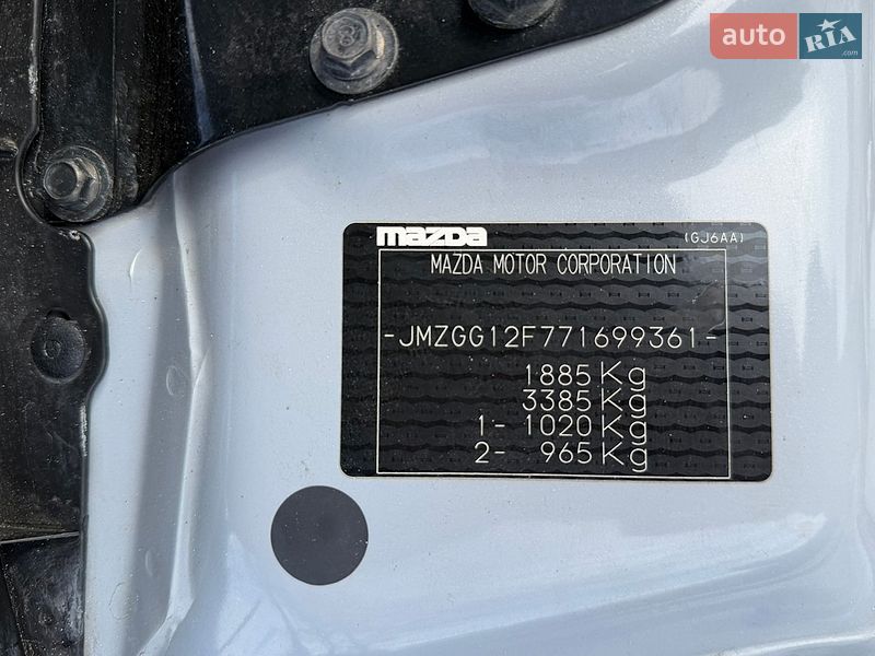 Седан Mazda 6 2007 в Днепре