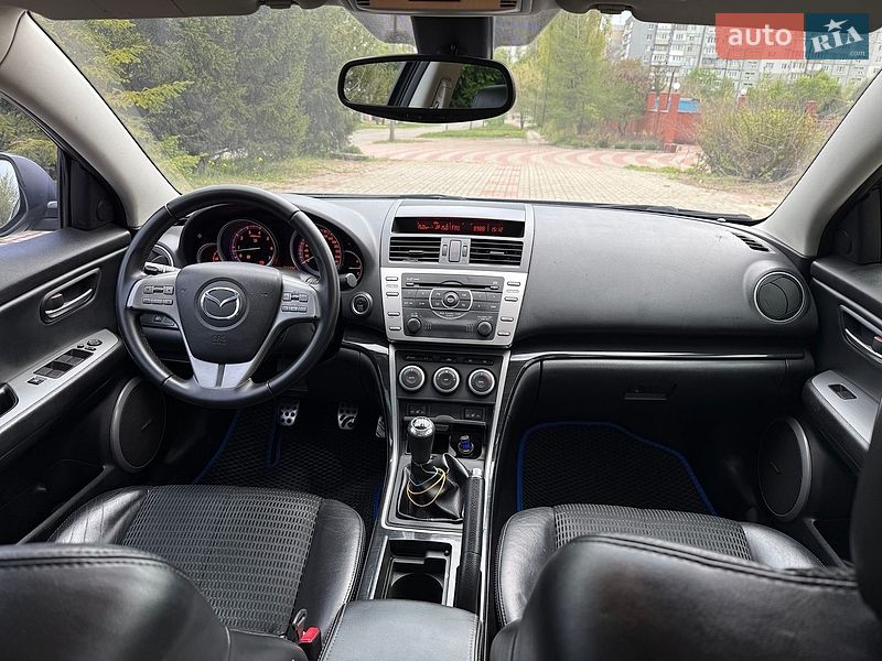Седан Mazda 6 2008 в Запоріжжі