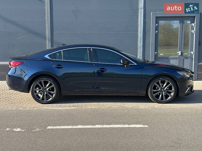 Седан Mazda 6 2016 в Киеве