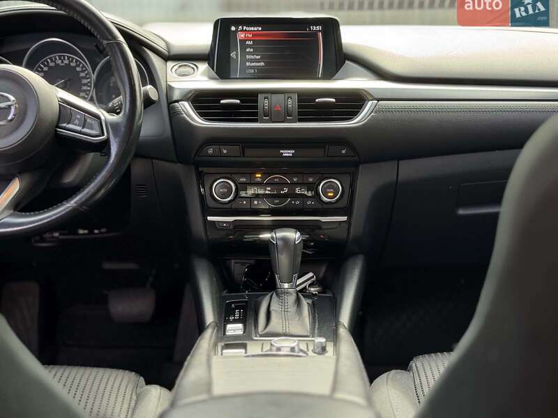 Седан Mazda 6 2017 в Киеве