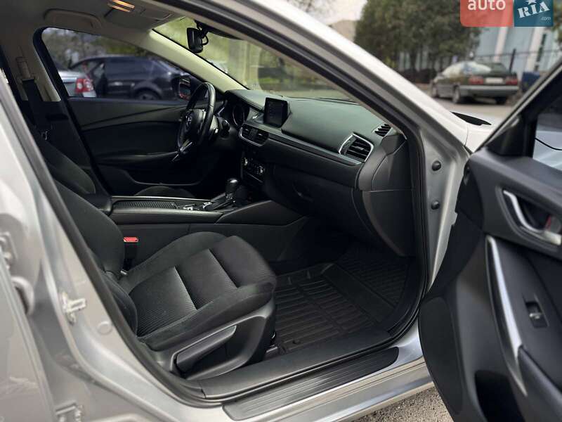Седан Mazda 6 2017 в Киеве