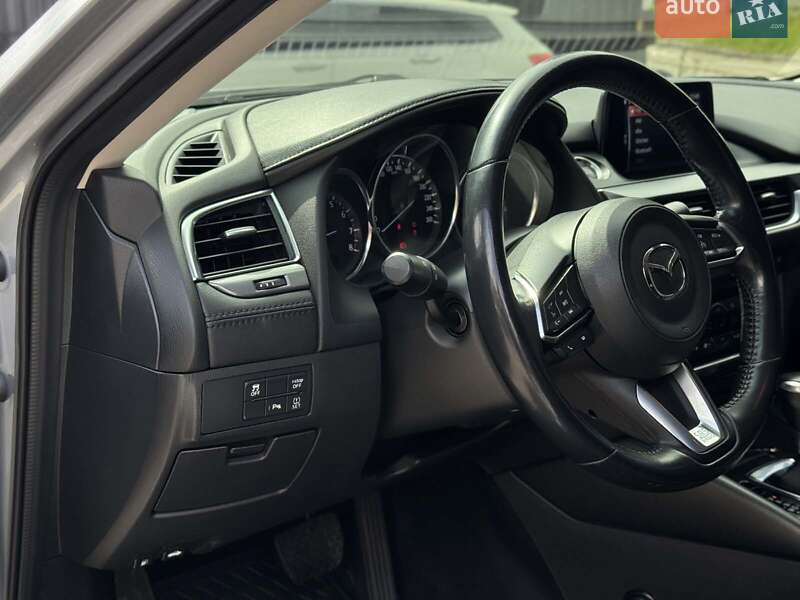Седан Mazda 6 2017 в Киеве
