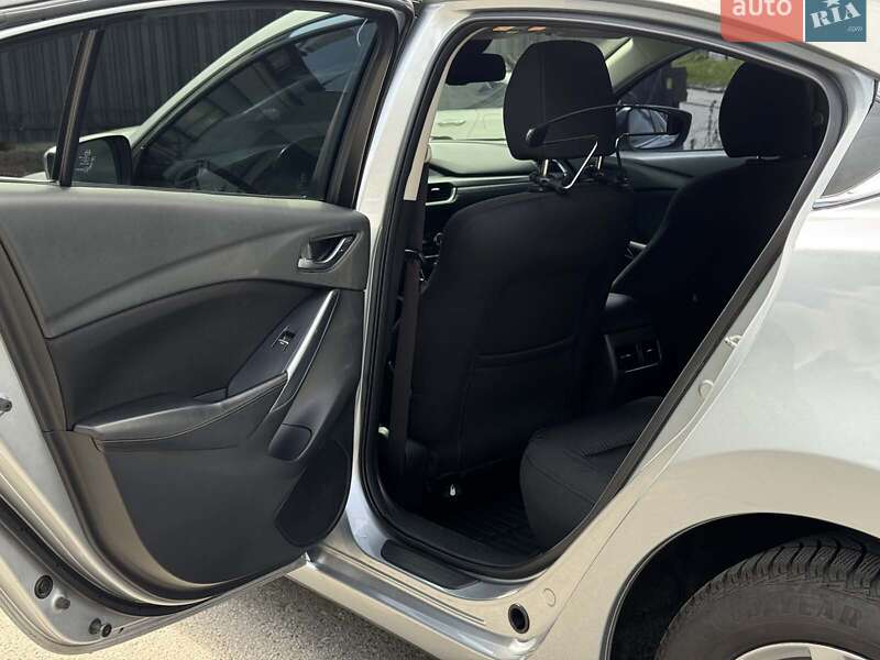 Седан Mazda 6 2017 в Киеве