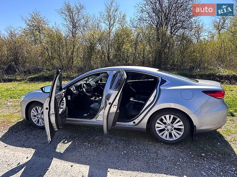 Седан Mazda 6 2014 в Теребовлі