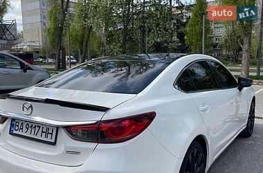 Седан Mazda 6 2013 в Черновцах
