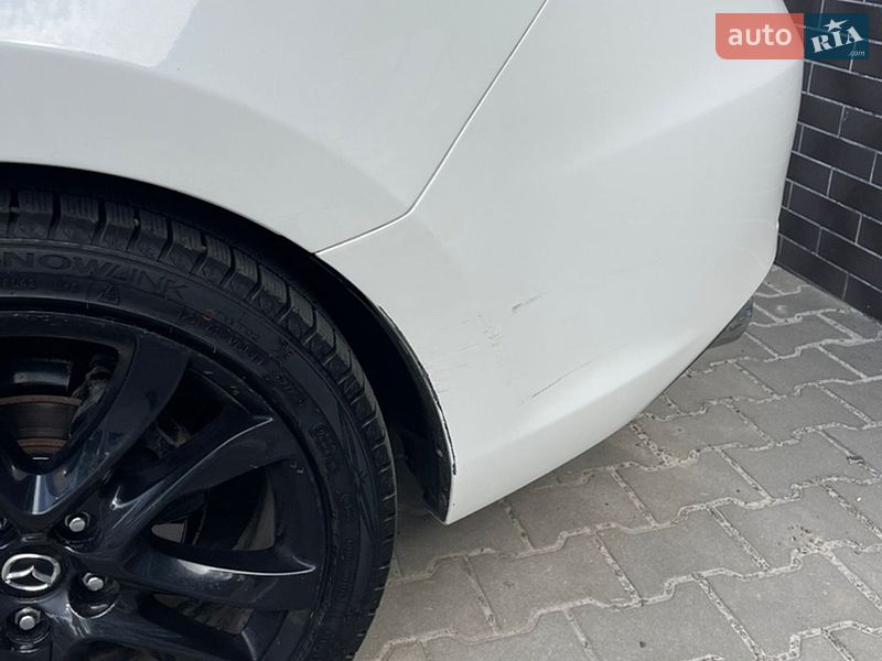 Седан Mazda 6 2013 в Черновцах