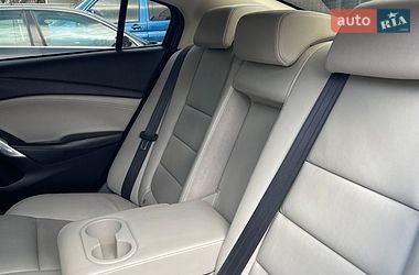Седан Mazda 6 2013 в Черновцах