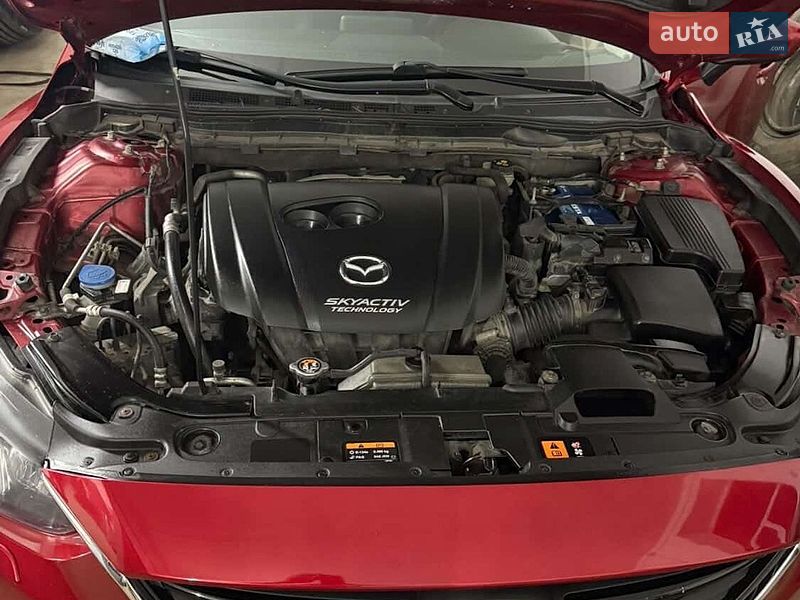 Седан Mazda 6 2015 в Киеве