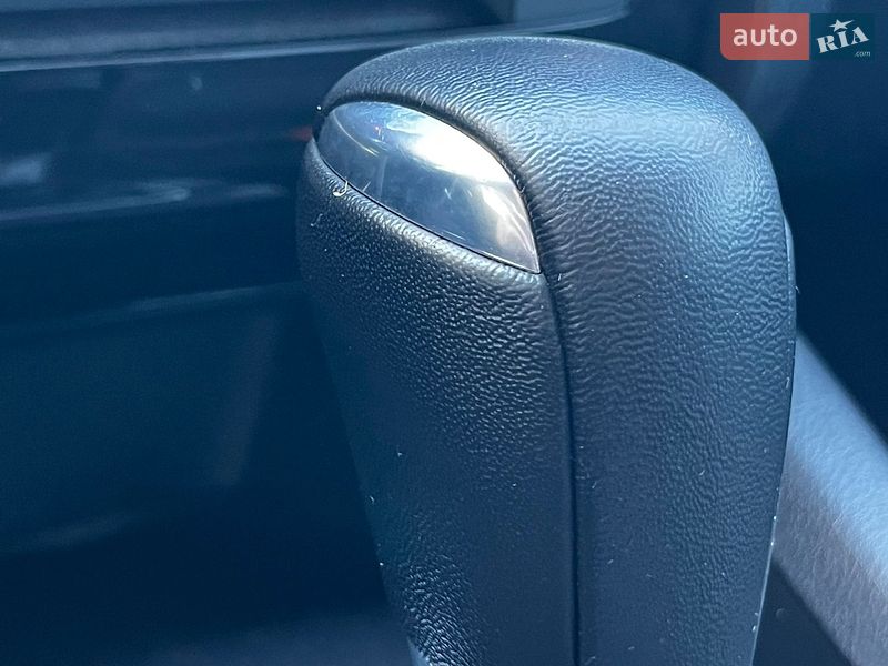 Седан Mazda 6 2015 в Борщеве