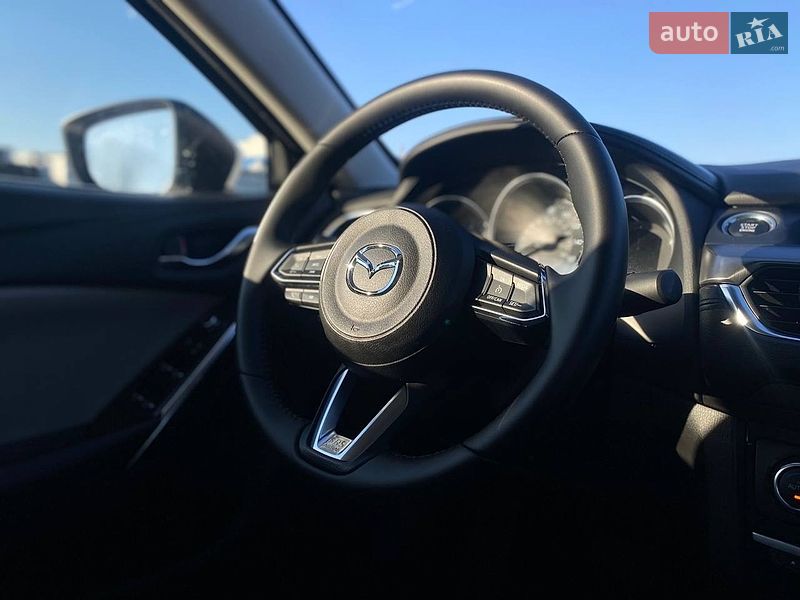 Седан Mazda 6 2017 в Киеве