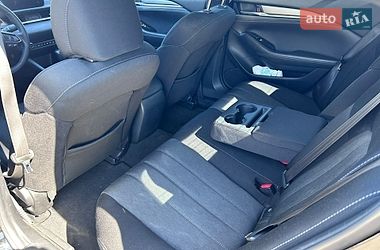 Седан Mazda 6 2019 в Киеве