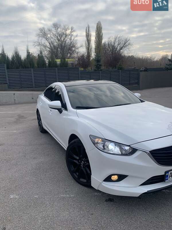 Седан Mazda 6 2016 в Дніпрі