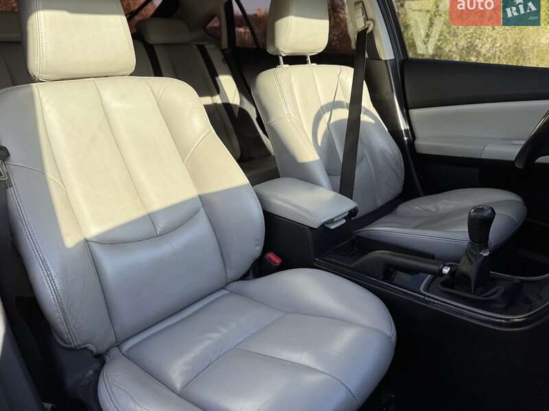 Универсал Mazda 6 2008 в Луцке