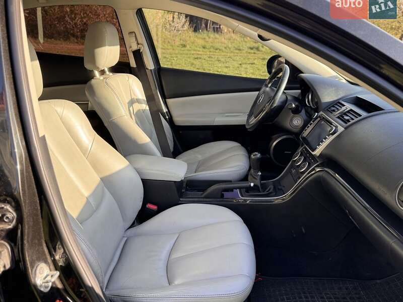 Универсал Mazda 6 2008 в Луцке