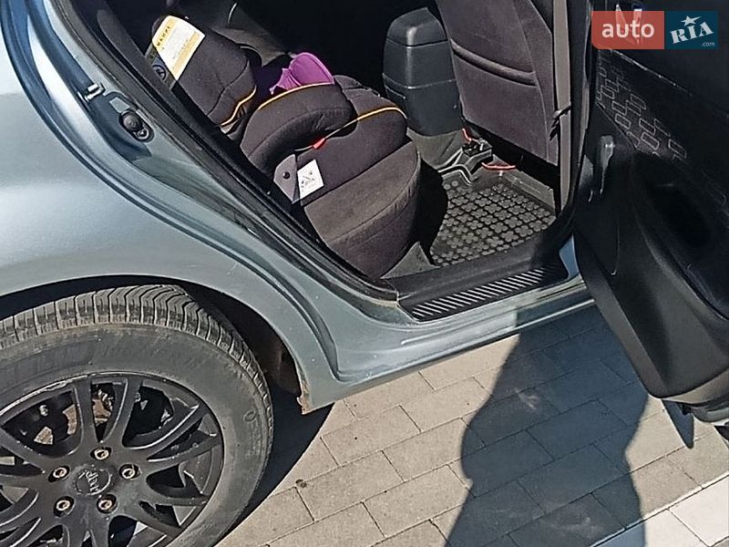 Седан Mazda 6 2005 в Виннице