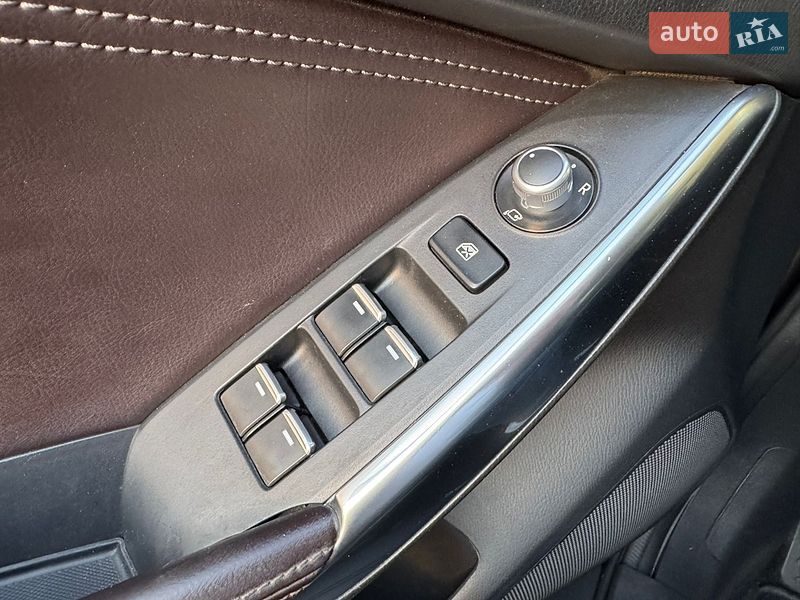 Седан Mazda 6 2016 в Киеве