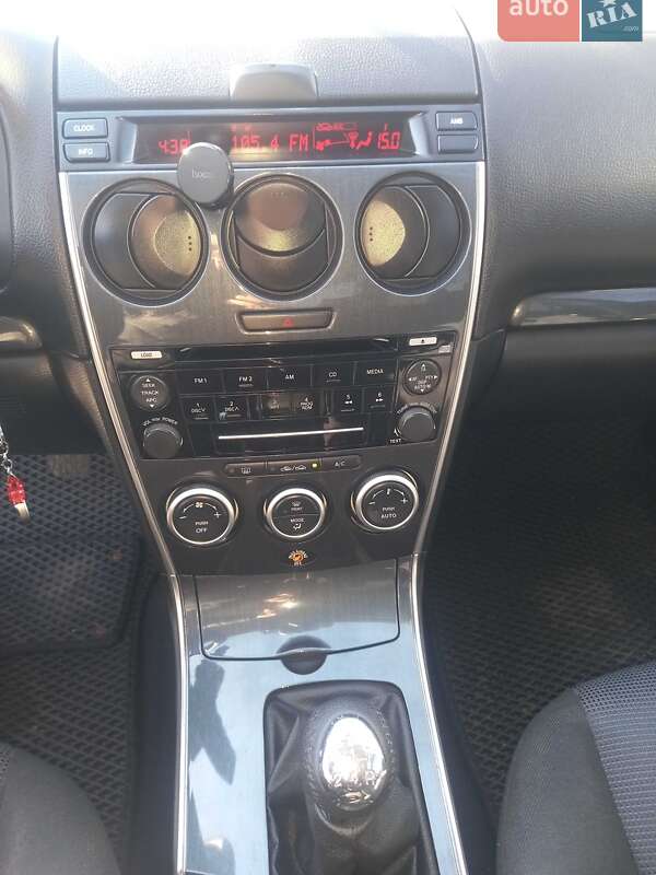 Седан Mazda 6 2006 в Чернигове