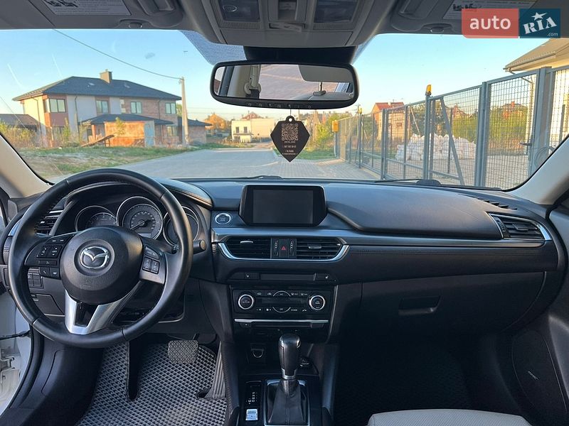 Седан Mazda 6 2015 в Львові