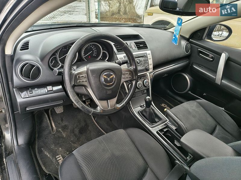 Седан Mazda 6 2008 в Барышевке
