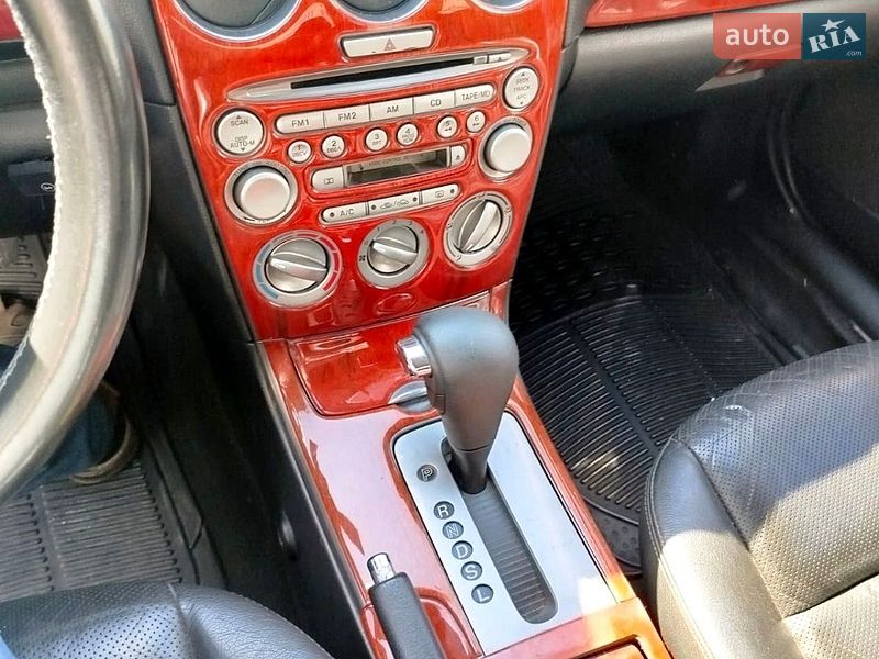 Седан Mazda 6 2004 в Шепетівці