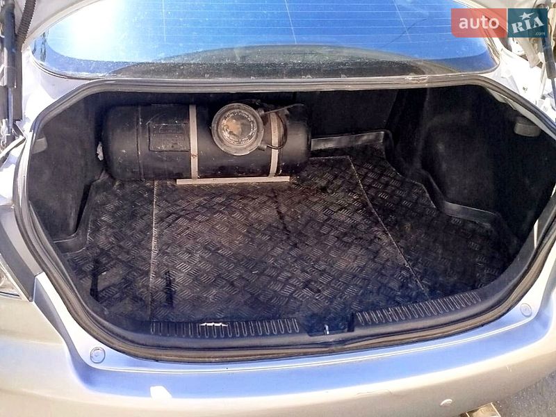 Седан Mazda 6 2004 в Шепетовке