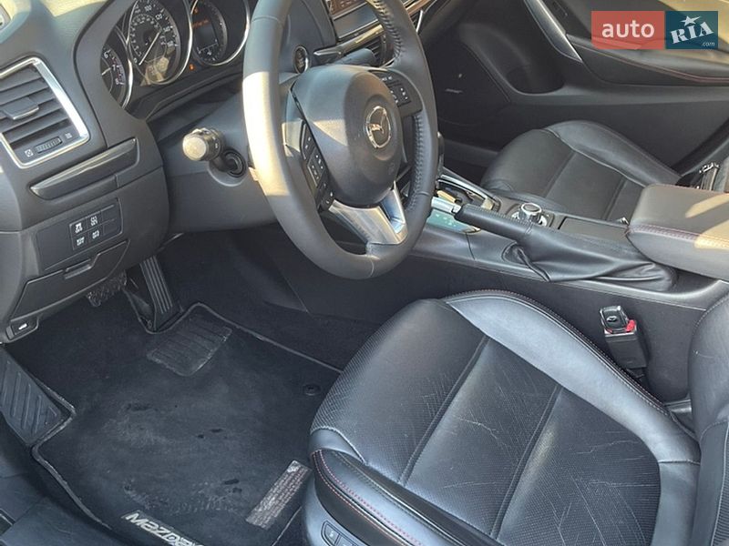 Седан Mazda 6 2013 в Софиевской Борщаговке