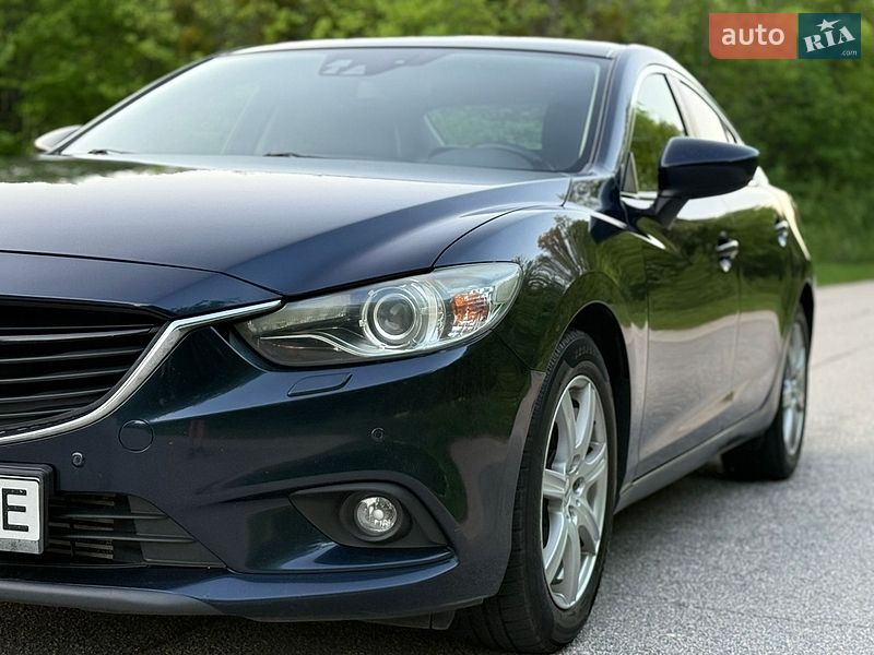 Седан Mazda 6 2014 в Тараще
