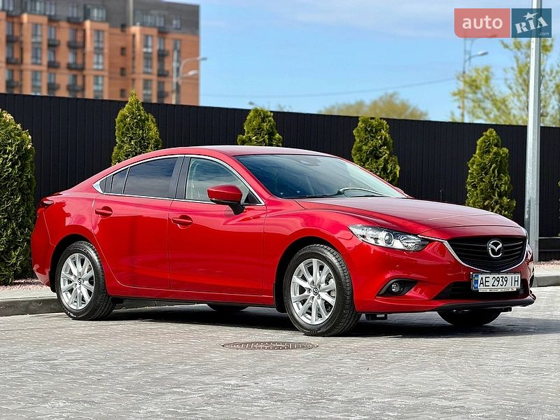 Седан Mazda 6 2017 в Днепре