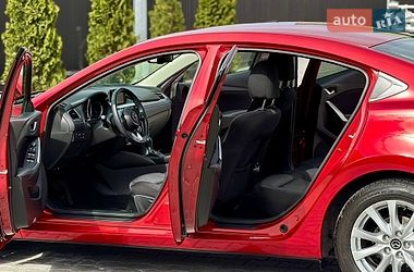 Седан Mazda 6 2017 в Днепре