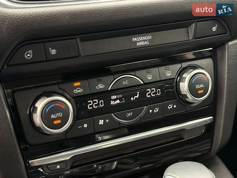 Седан Mazda 6 2017 в Днепре