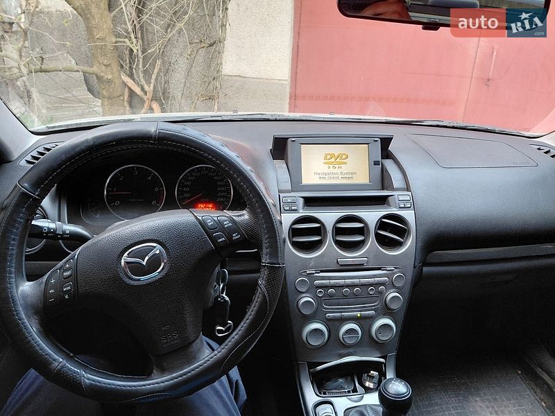 Седан Mazda 6 2003 в Снигиревке