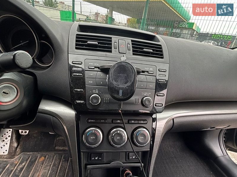 Седан Mazda 6 2011 в Киеве