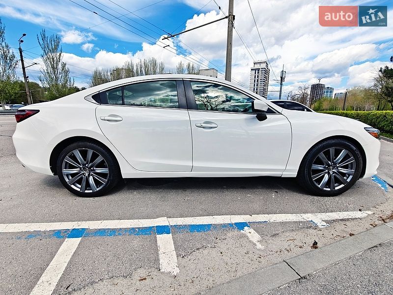 Седан Mazda 6 2018 в Дніпрі