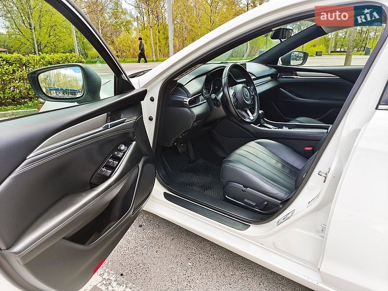 Седан Mazda 6 2018 в Дніпрі