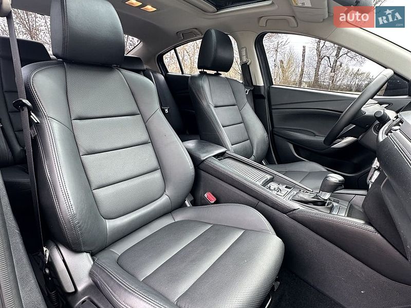 Седан Mazda 6 2016 в Білогородці