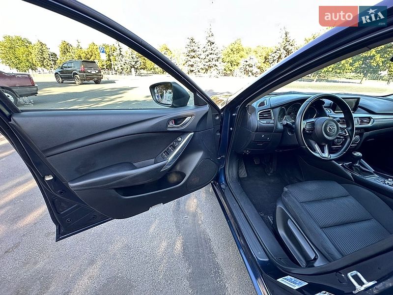 Седан Mazda 6 2017 в Николаеве