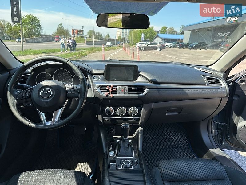 Седан Mazda 6 2015 в Львове