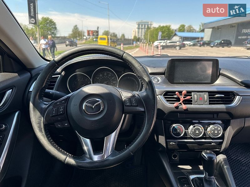 Седан Mazda 6 2015 в Львове
