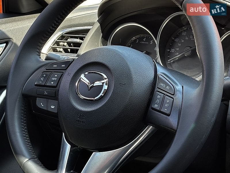 Седан Mazda 6 2016 в Белогородке